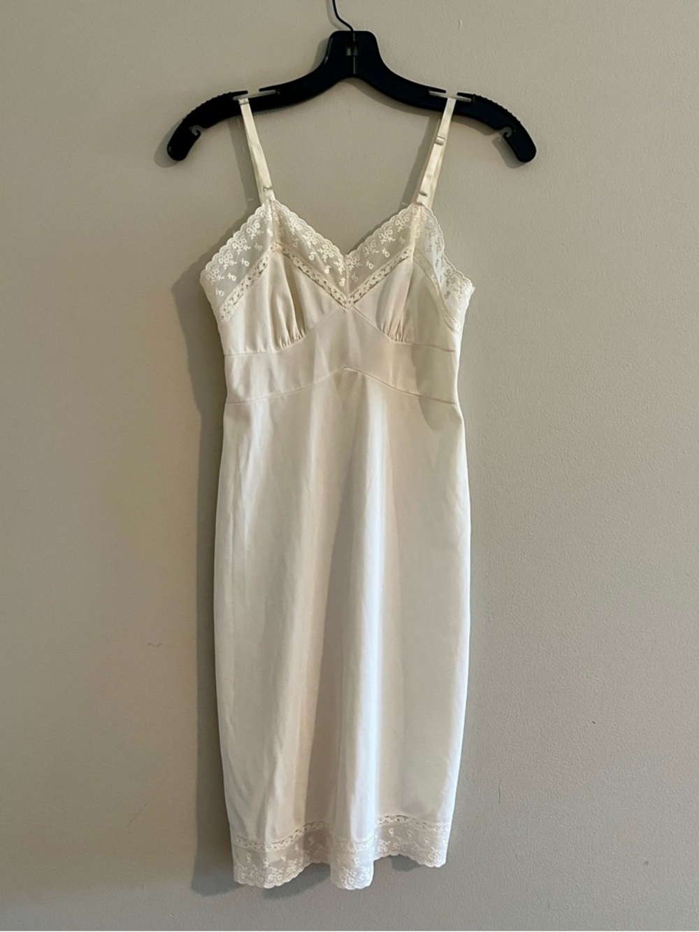 Classic Lace-Trim Slip Chemise in Ivory